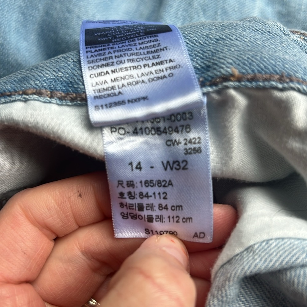 Womens Jean shorts - Picture 4 of 5